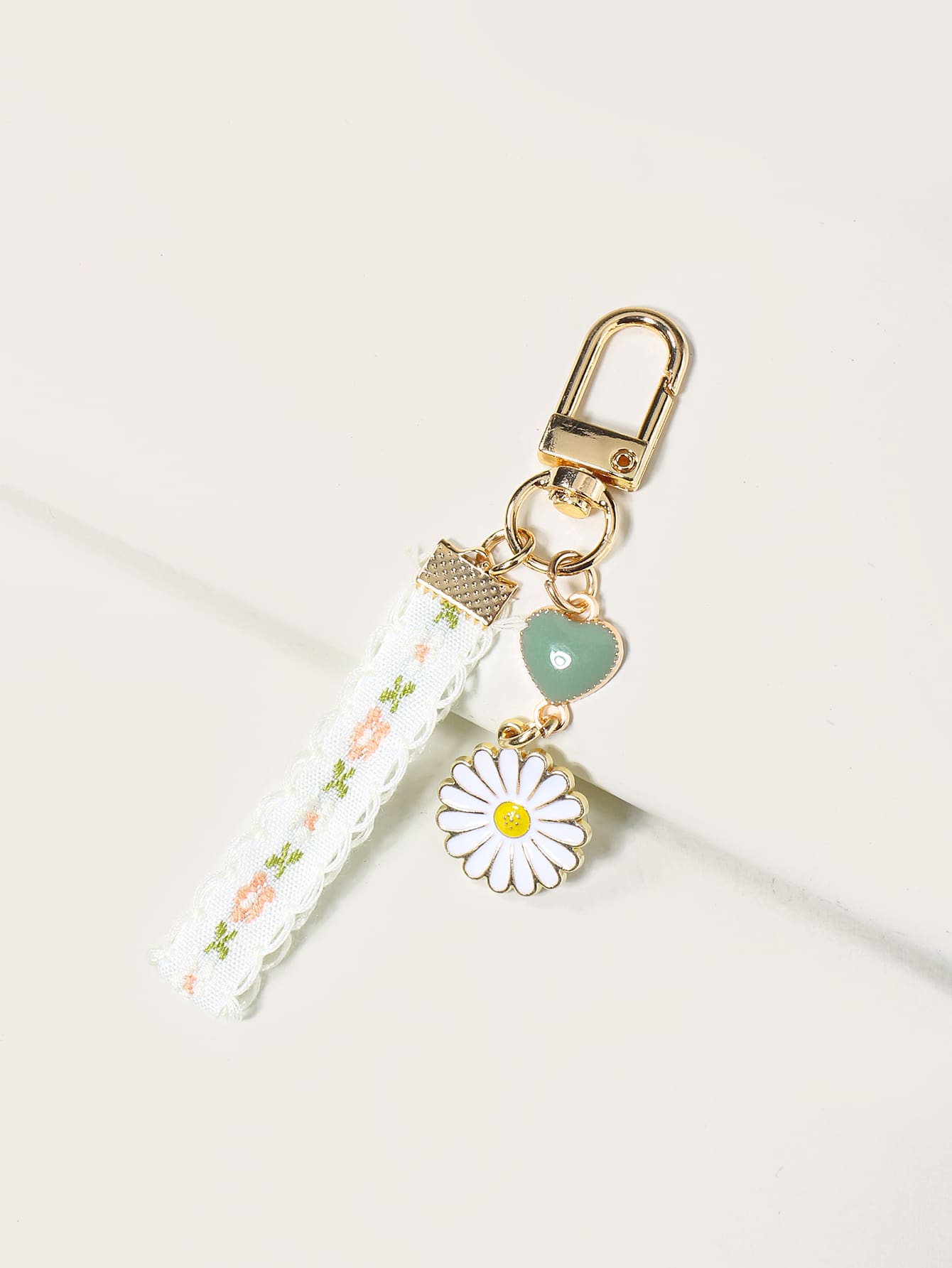 Heart & Floral Decor Bag Charm