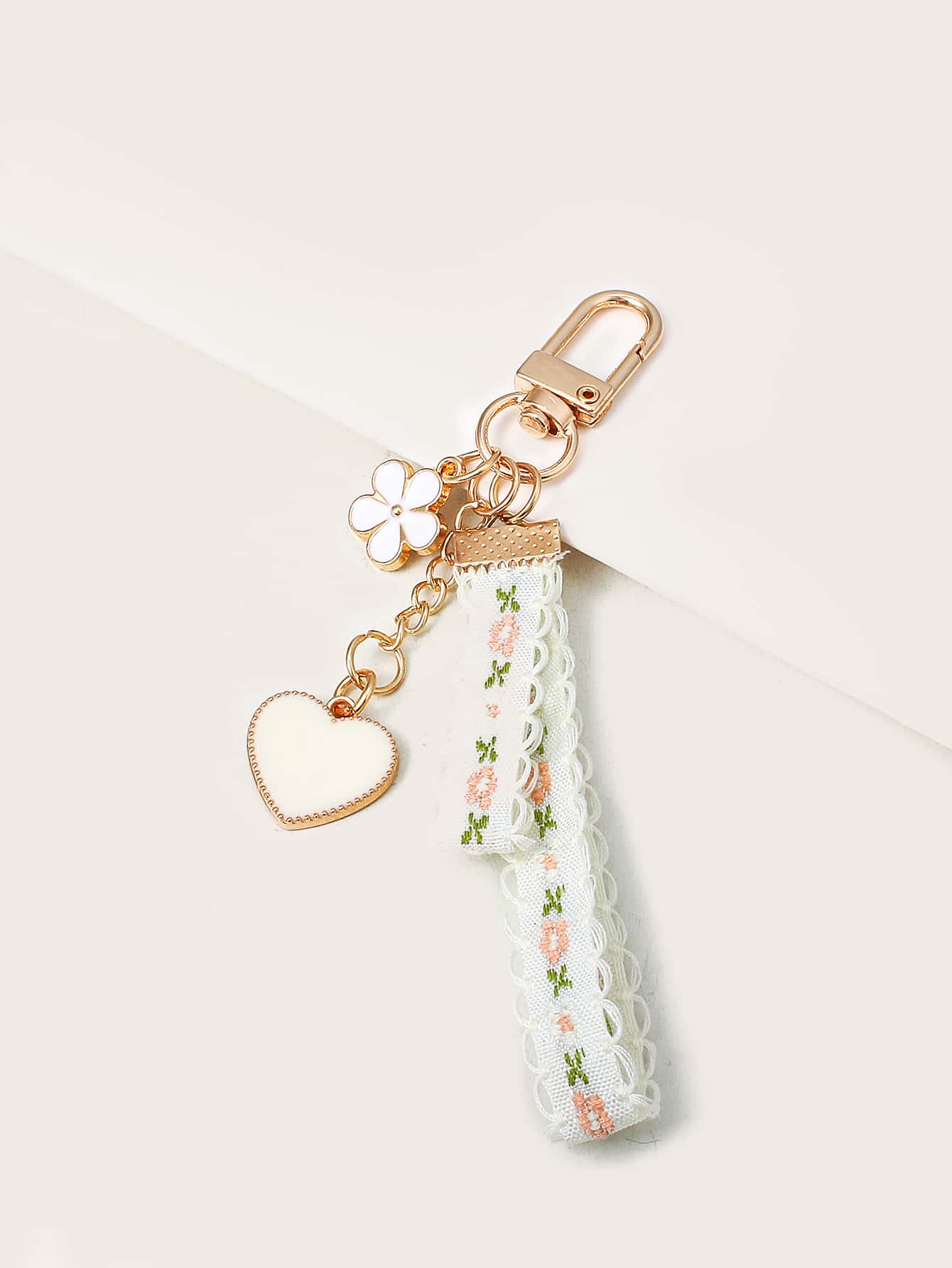 Heart & Floral Decor Bag Charm