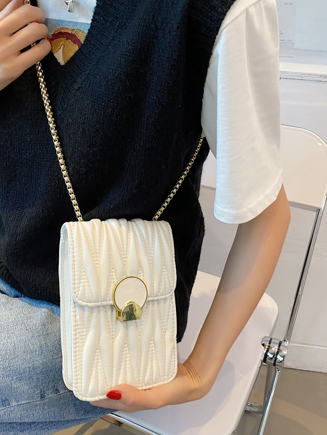 Quilted Flap Chain Shoulder Bag