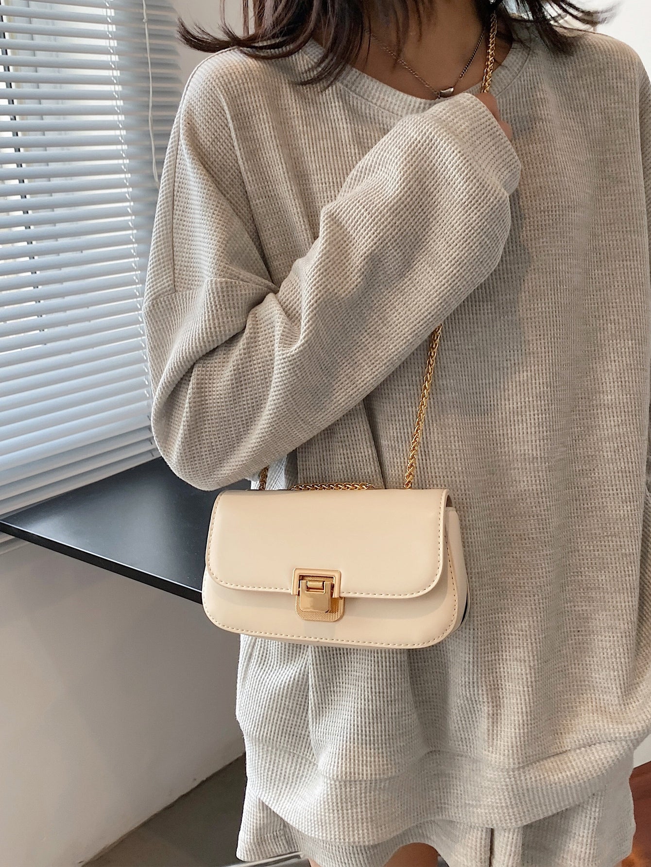 Flap Chain Shoulder Bag