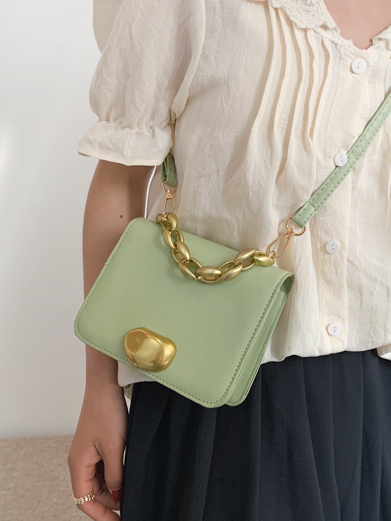 Chain Decor Crossbody Bag