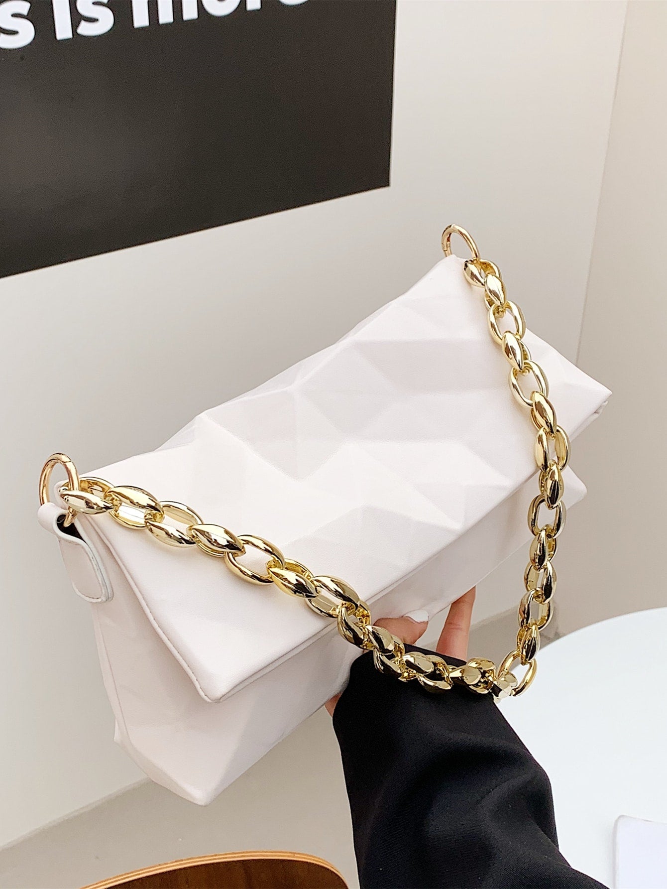 Minimalist Textured Chain Shoulder Bag