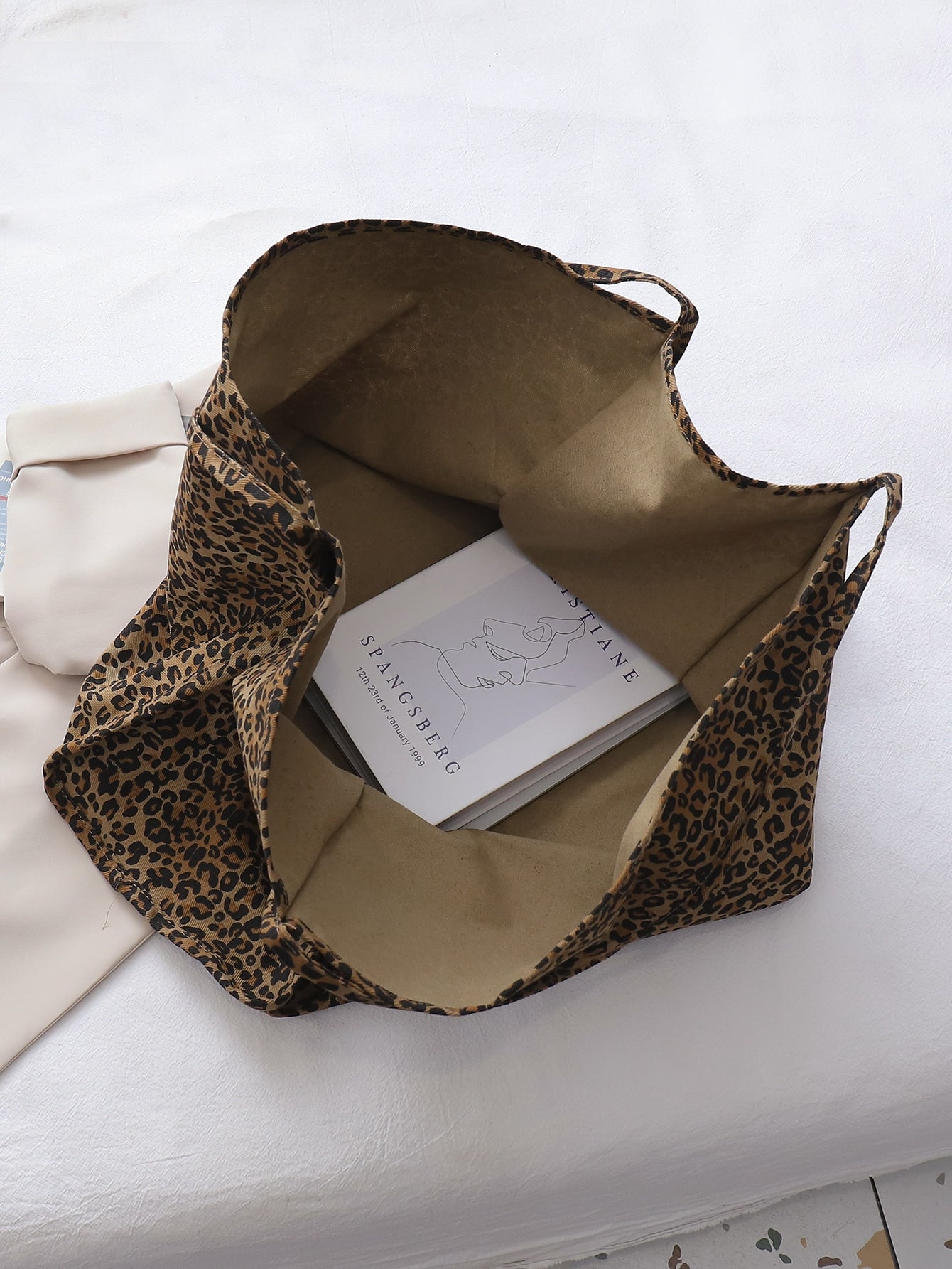 Leopard Large Capacity Tote Bag