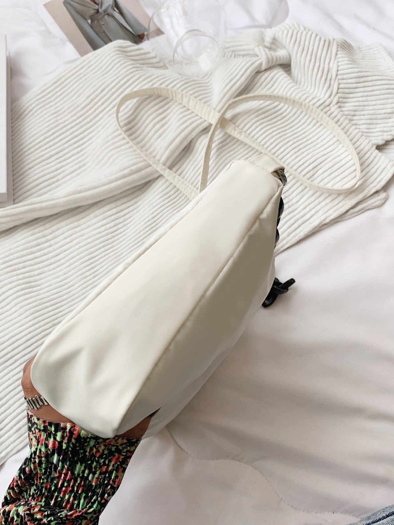 Minimalist Chain Shoulder Bag