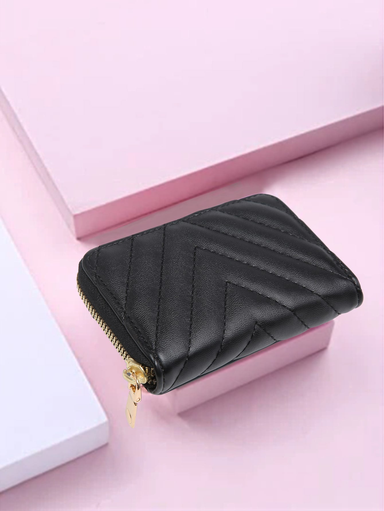 Minimalist Quilted Small Wallet