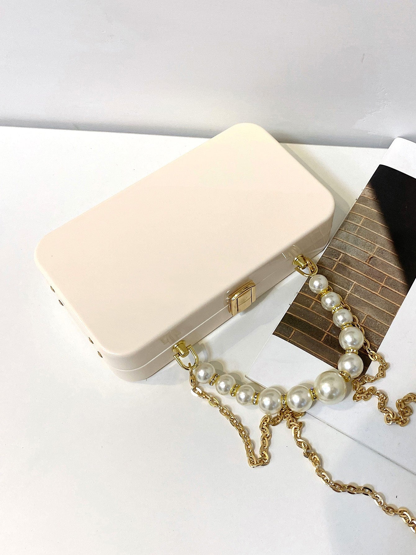 Faux Pearl Handle Chain Box Bag