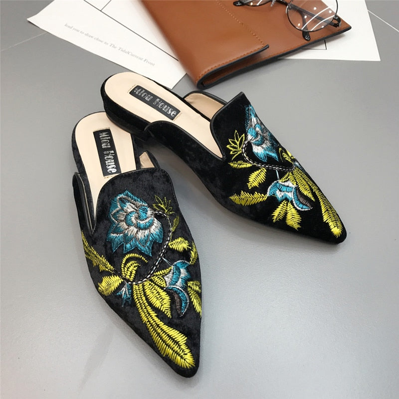 Fashion Floral Print Embroidery Mules Fur Slides Slip On Women Mules Shoes