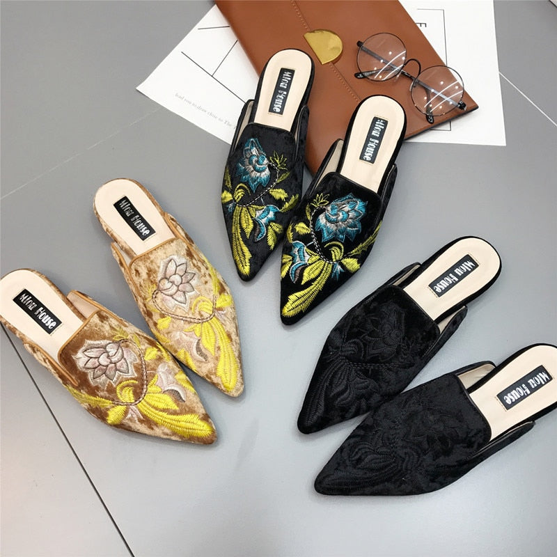 Fashion Floral Print Embroidery Mules Fur Slides Slip On Women Mules Shoes