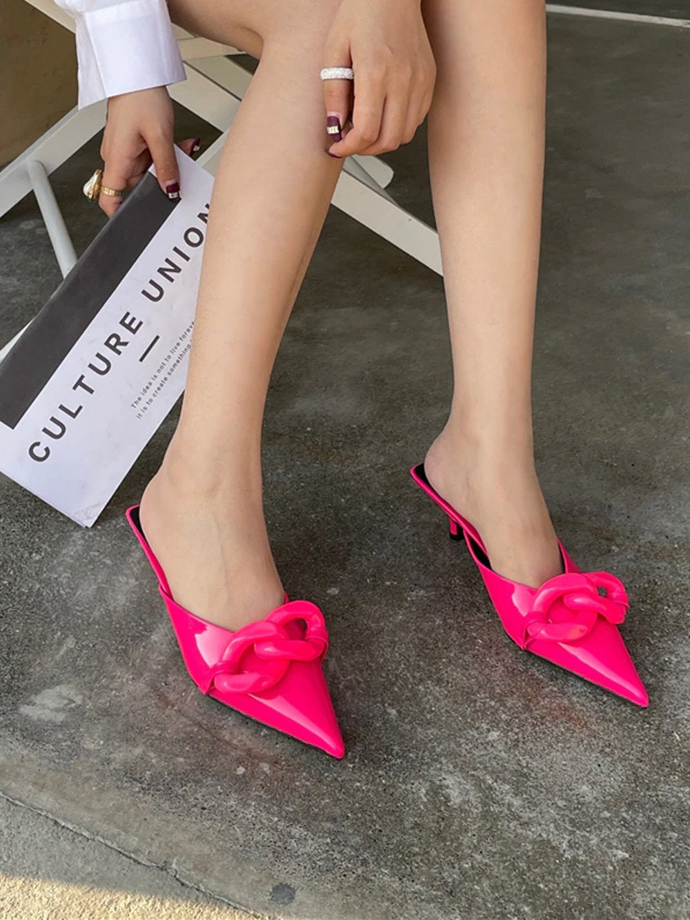 CANDY Pointed Toe Slides