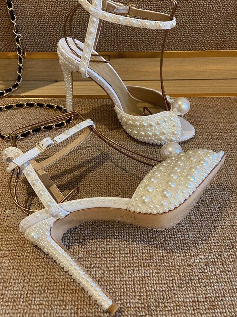 Vintage Pearls Sandals