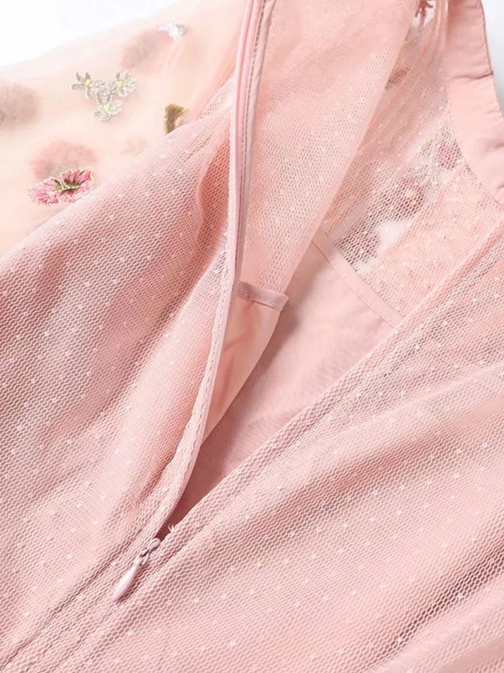 GELZE Lace Midi Dress in Pink